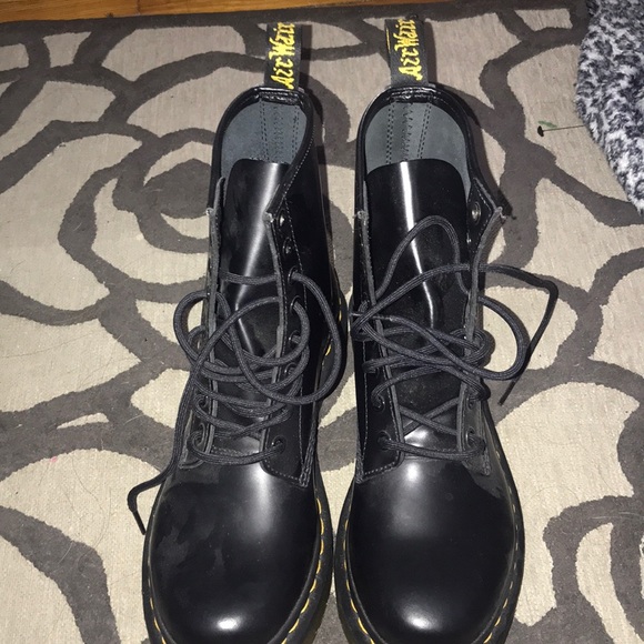 Dr. Martens Shoes - Doc Martens